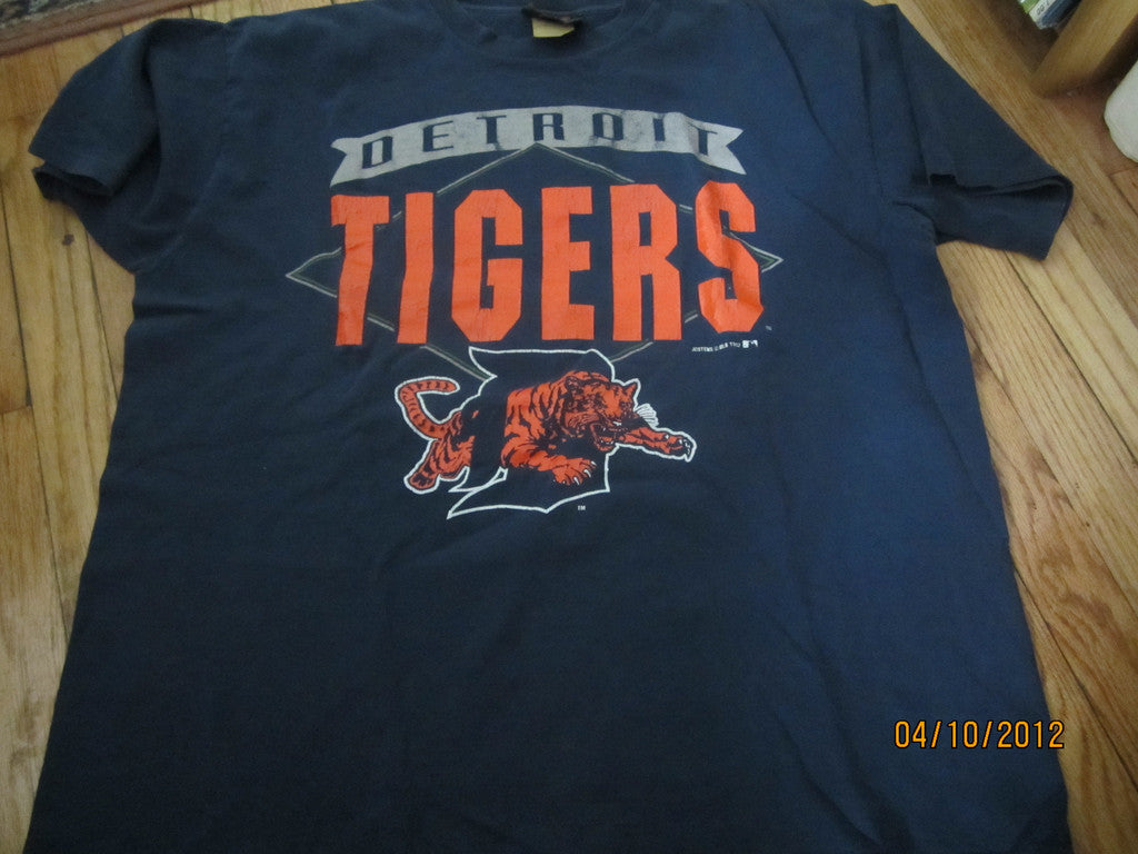 Lilmoxie — Detroit Tigers Vintage 1990 Logo T Shirt Large