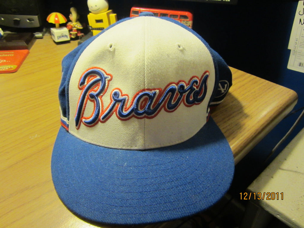Lilmoxie — Atlanta Braves 1974 Logo Throwback Fitted Hat 7 1/2