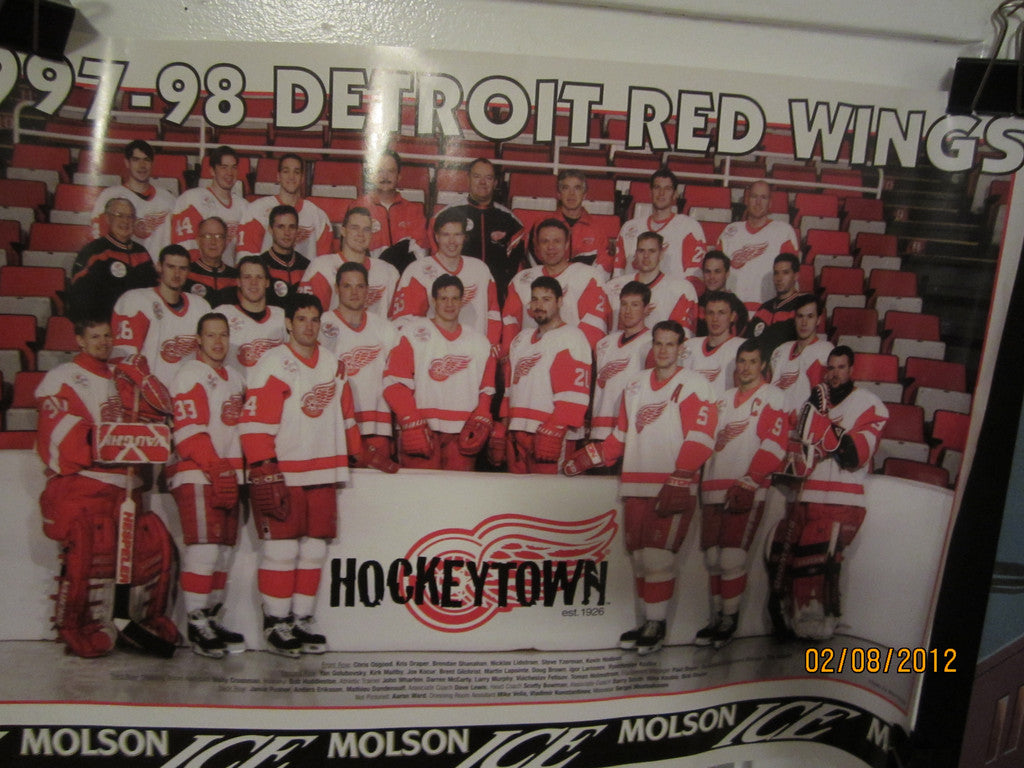1998 Stanley Cup Champions: Detroit Red Wings  Detroit red wings, Red wings  hockey, Detroit red wings hockey