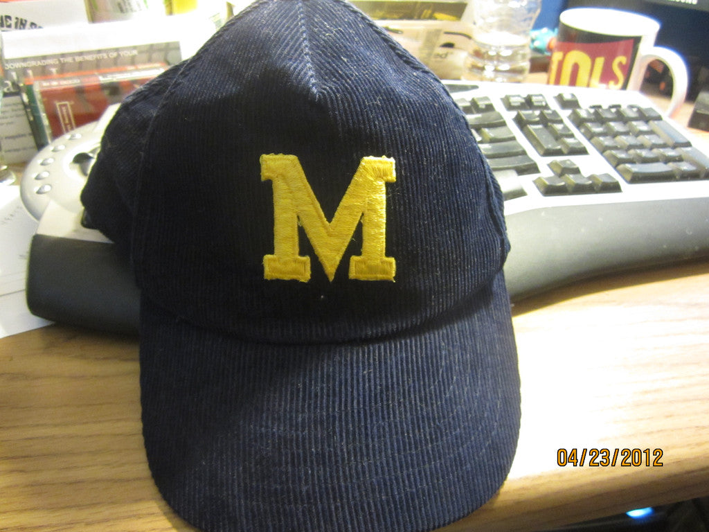 Vintage Snapback, U of M