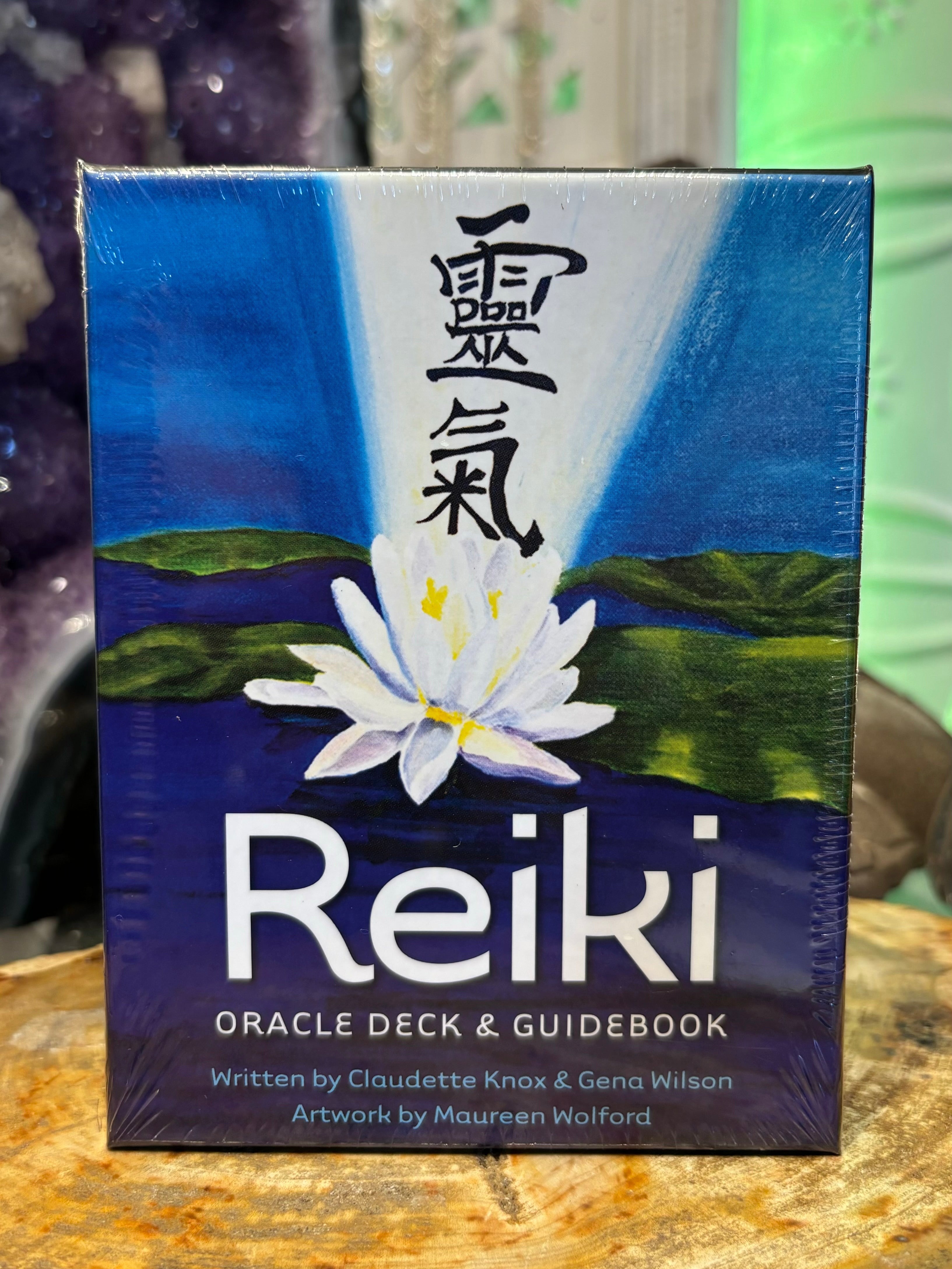 Reiki Oracle Deck & Guidebook by Claudette Knox & Gena Wilson