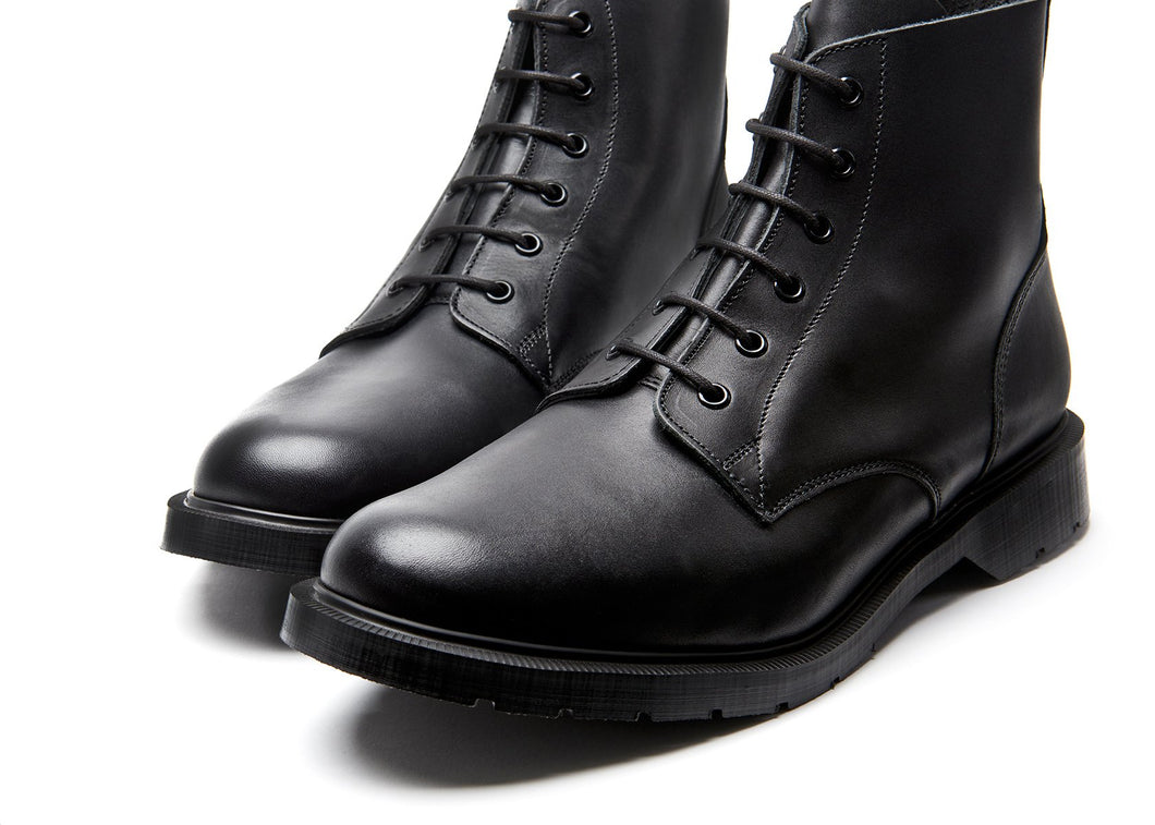 Premium 6 Eye Derby Boot in Black – Solovair Direct