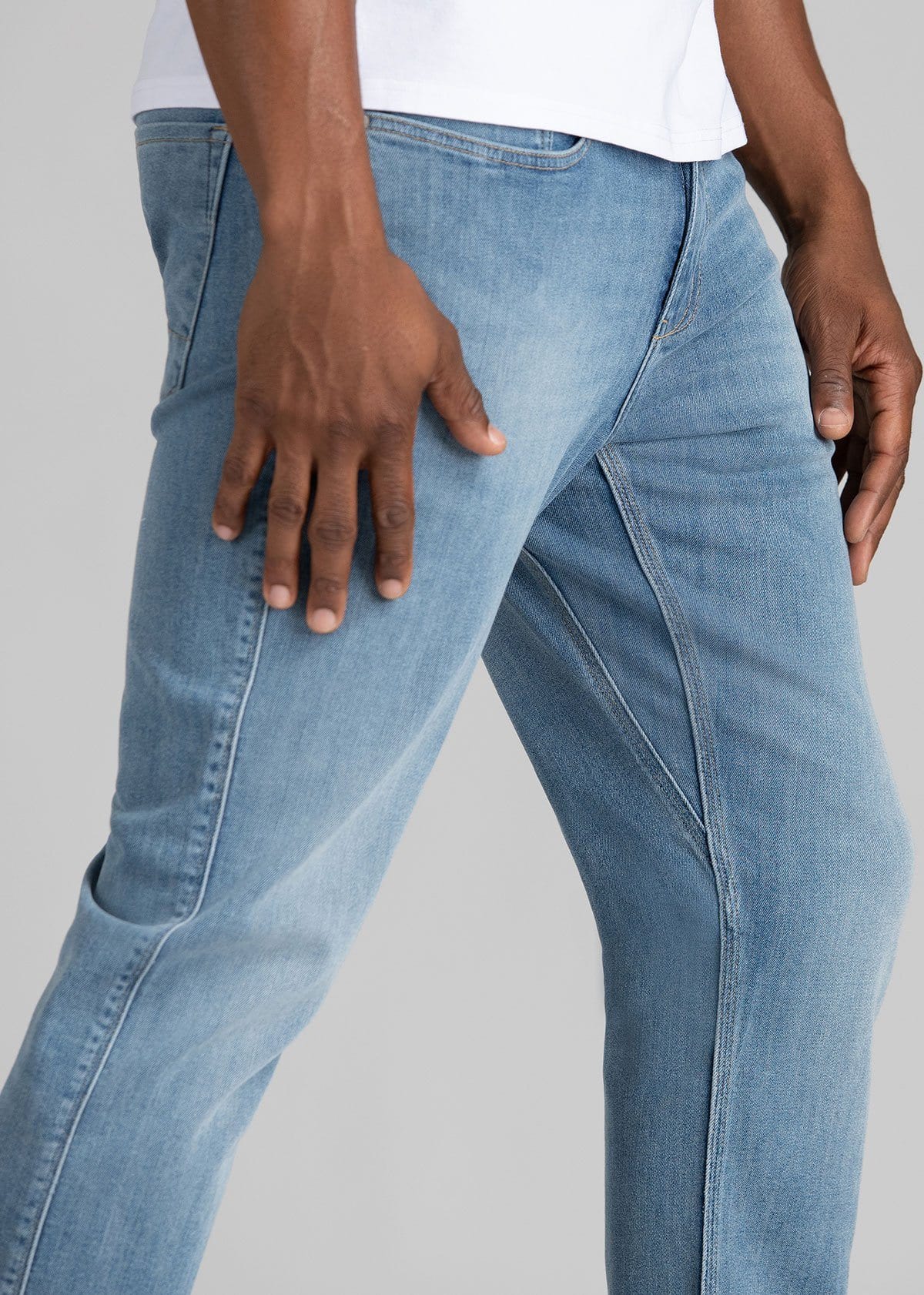 DU/ER Men's Performance Denim Relaxed Tapered Pant - Cascade