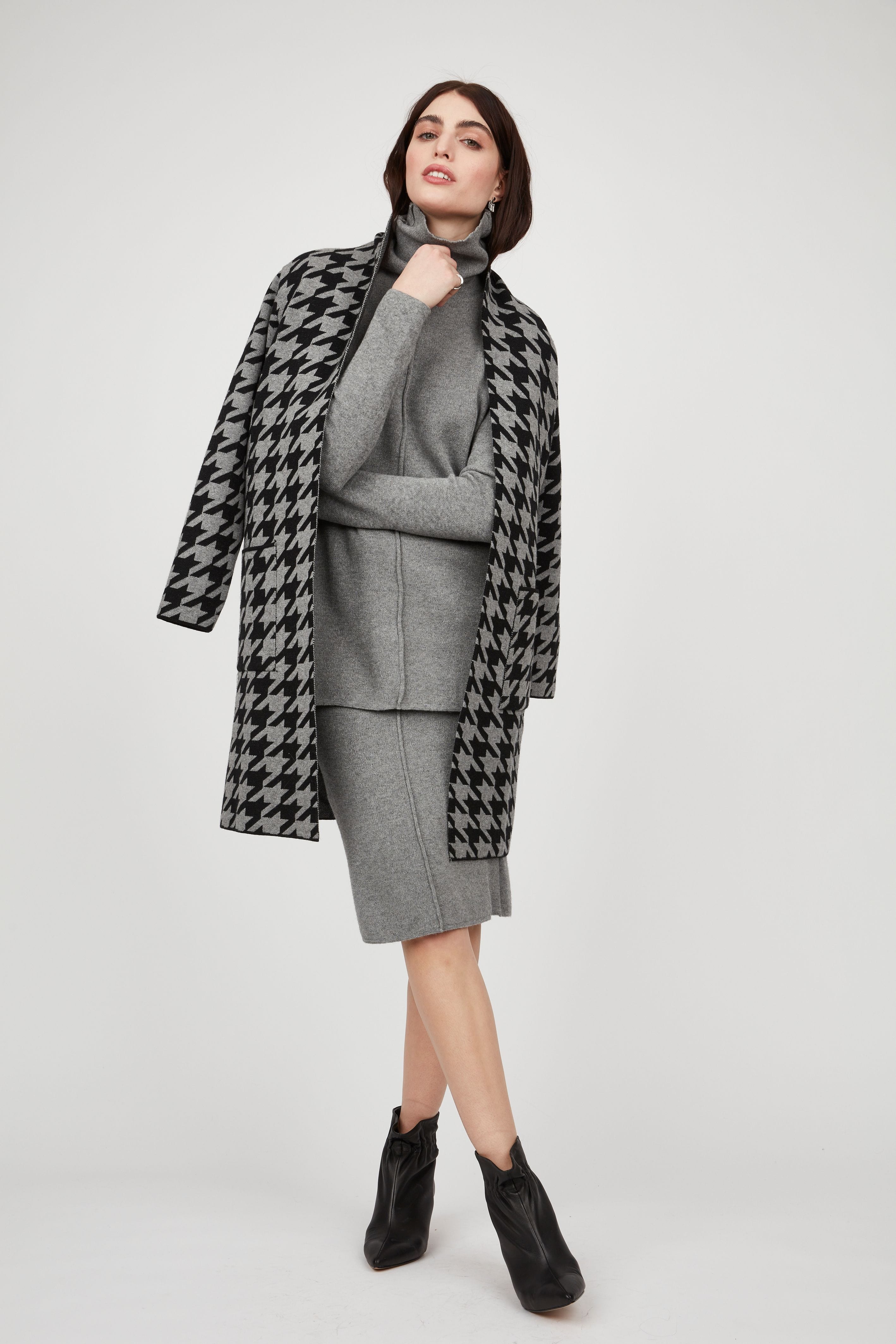 Pistache Houndstooth Knit Coat