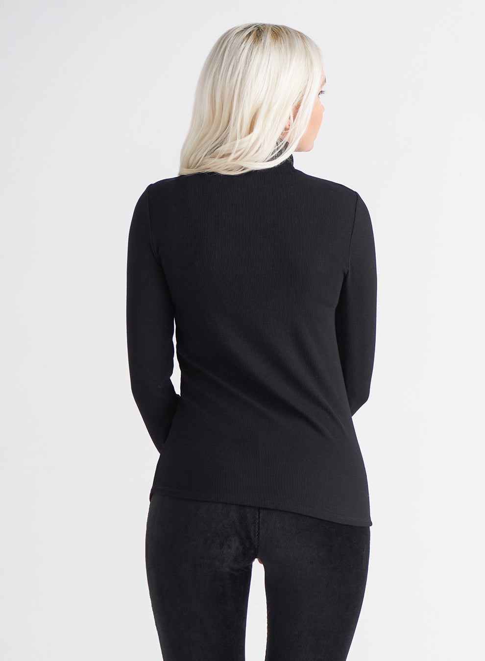 DEX Rib Knit Turtleneck