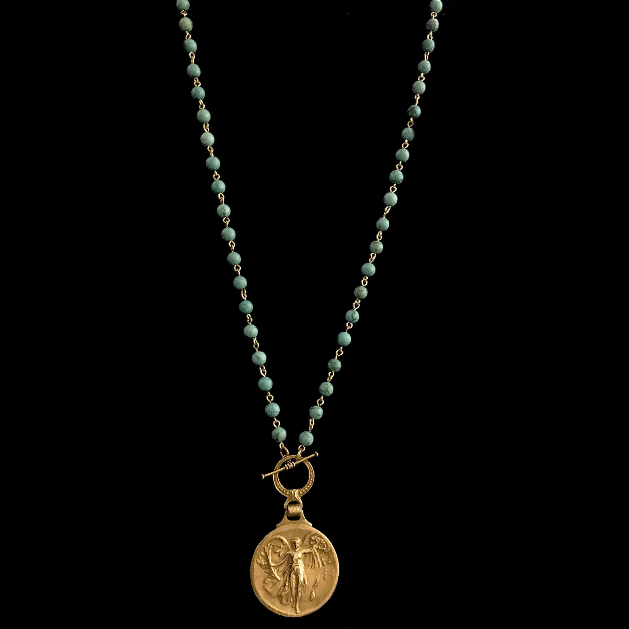 Petite Nike The Goddess of Victory Necklace - Matte Gold 16