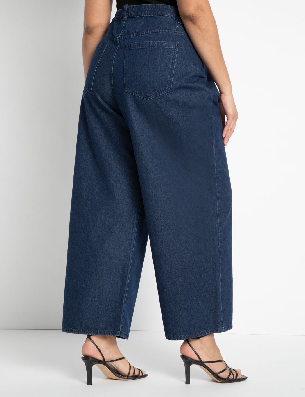 Wide Leg Jean in Dark Medium Wash