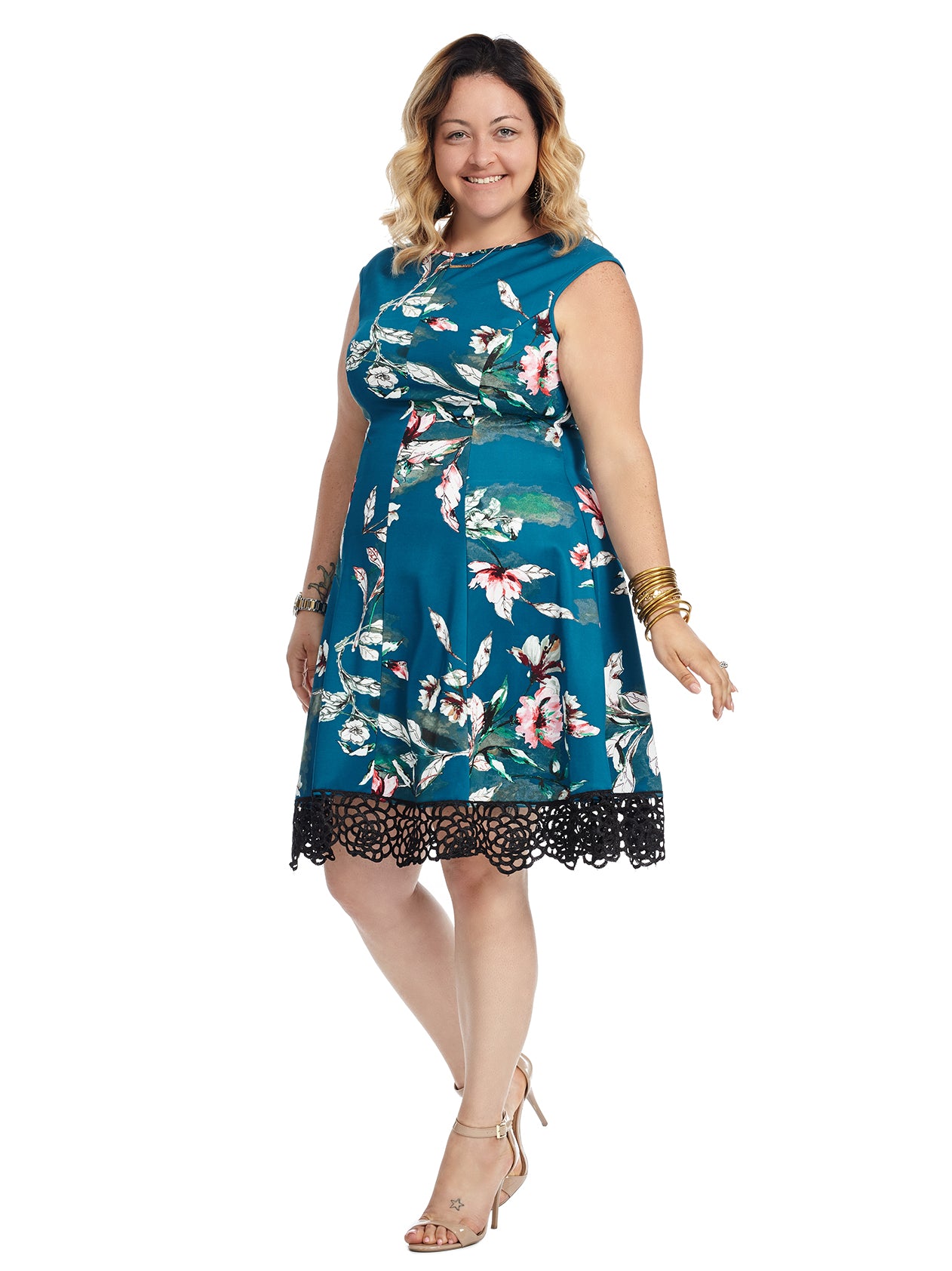 Lace Hem Blue Floral Fit And Dress | Donna Ricco | Bee Subscription