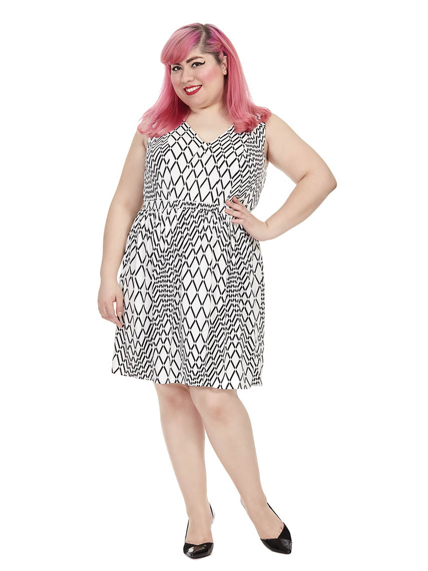 black and white zig zag dress