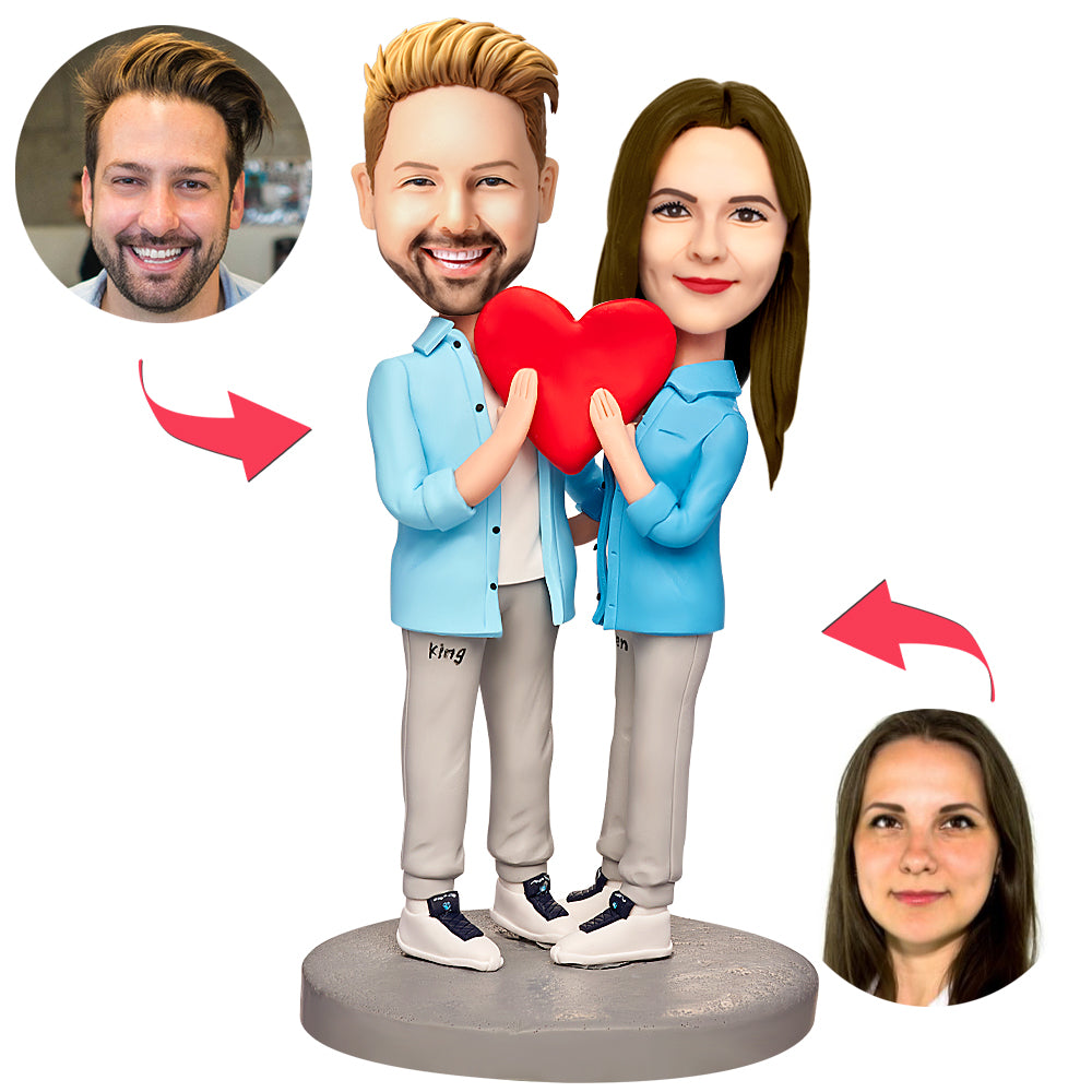 Custom Couple Outfit Love Heart Couple Bobbleheads With Engraved Text