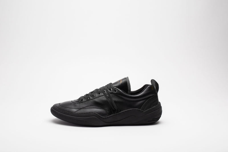 all black leather trainers