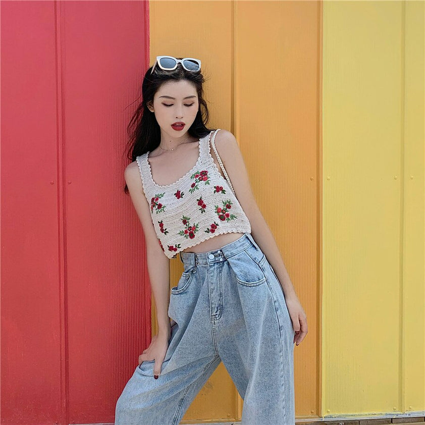Vintage Flowers Embroidery Knitted Crop Top 🌹 – Aesthetic Clothes Store