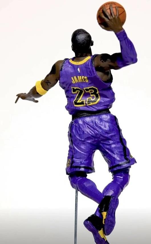 nba 2k19 mcfarlane lebron james