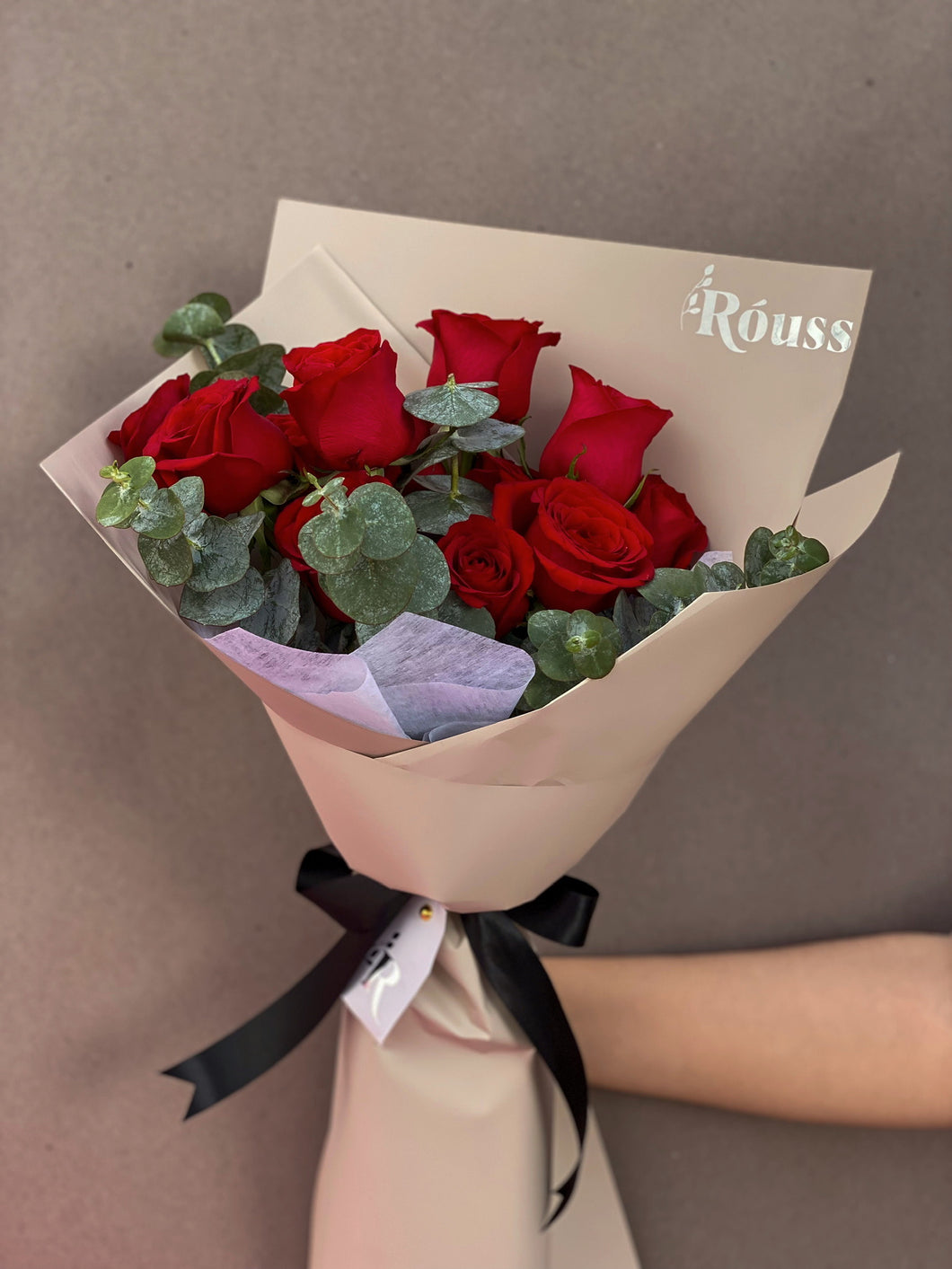 Ramos de Rosas Rojas (Despliega para los tamaños) – Rouss Flower Design