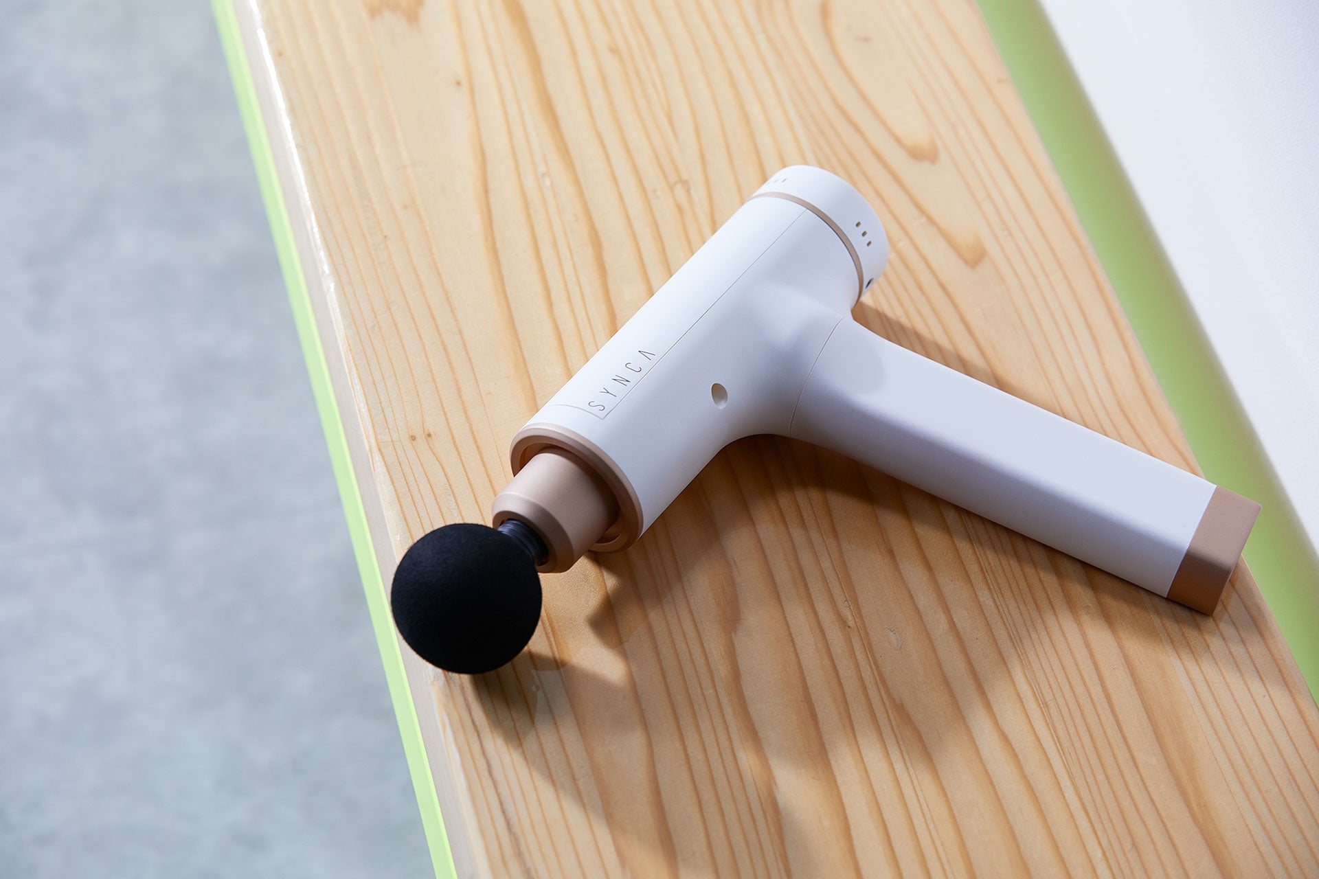 Synca KITTA Percussive Massage Gun