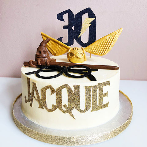 Harry Potter themed cake 