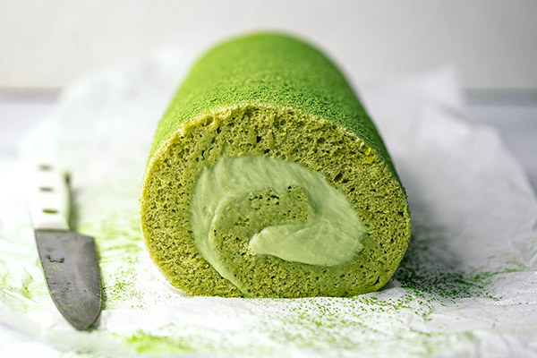 Matcha Roll Cake