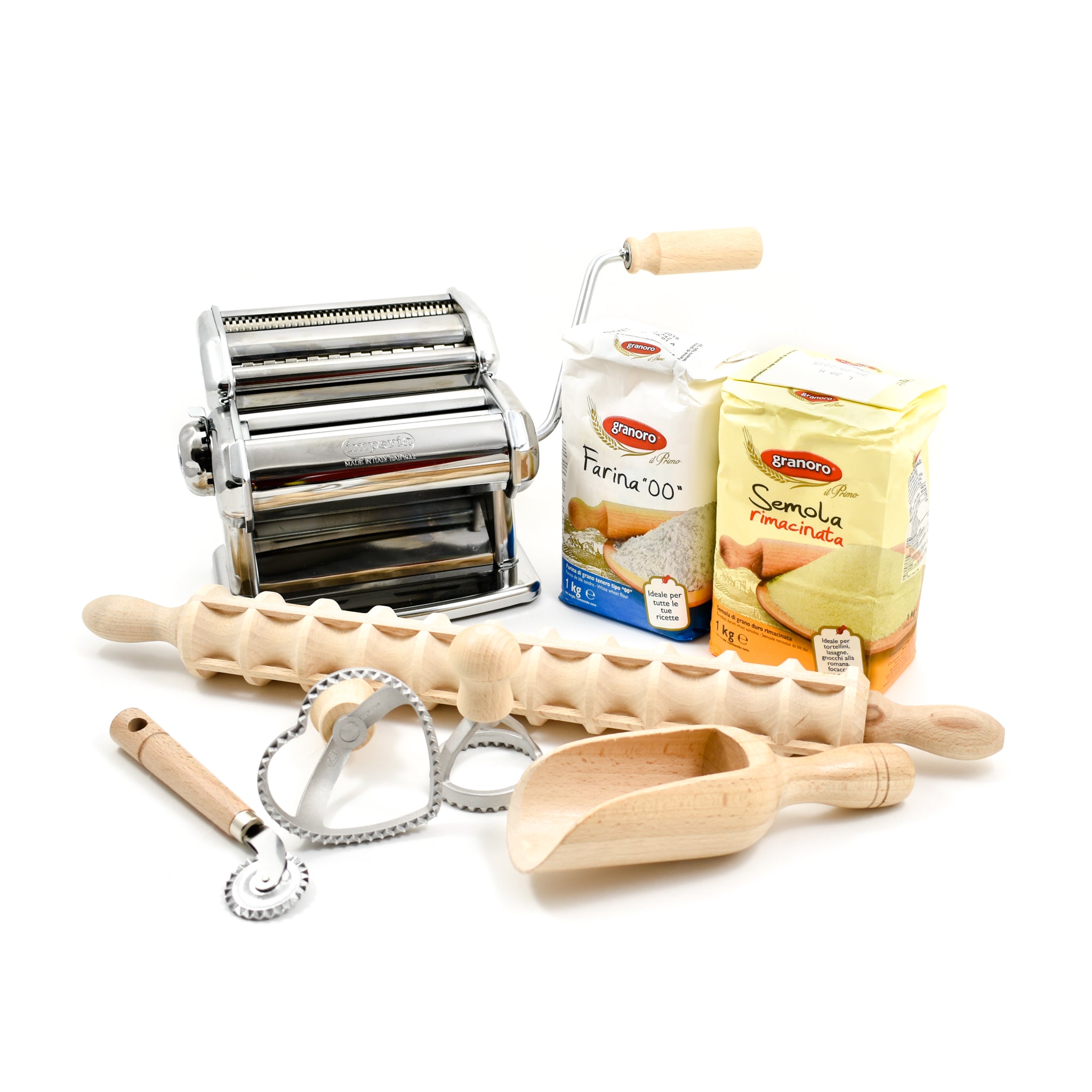https://cdn.shopify.com/s/files/1/0111/1729/7722/products/complete-pasta-making-kit.jpg?v=1569548366