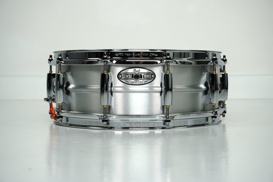 Pearl SensiTone Premium 14 x 6.5 Brass Snare Drum- STA1465FB