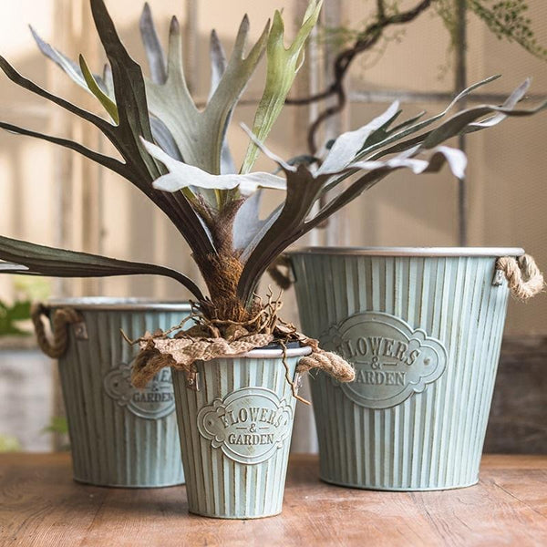 Metal Pot 'Flowers and Garden' Pot with Rope Handles
