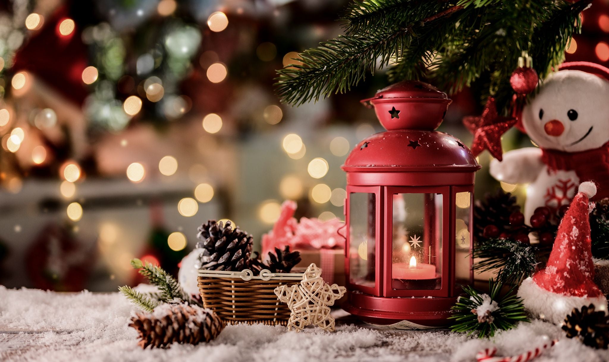 traditional christmas decoration candle