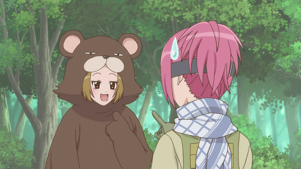 bear kigurumi introducing herself