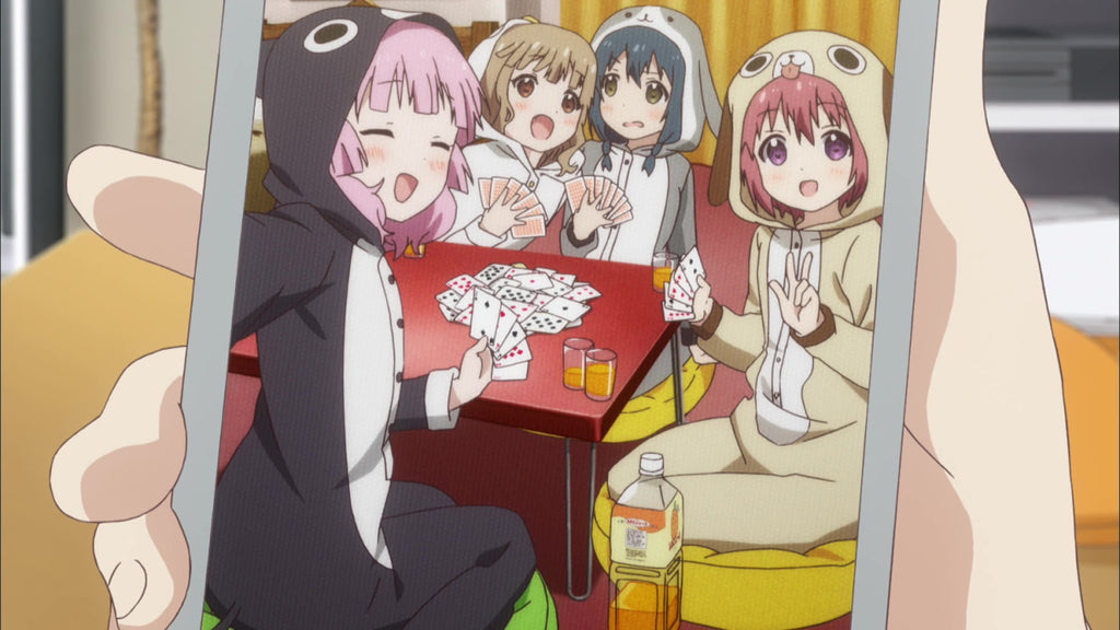 animal kigurumi having a group selfie