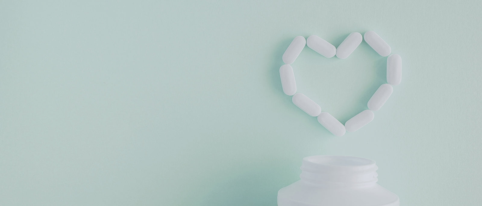 Prebiotic capsules shaped in the form of a heart 