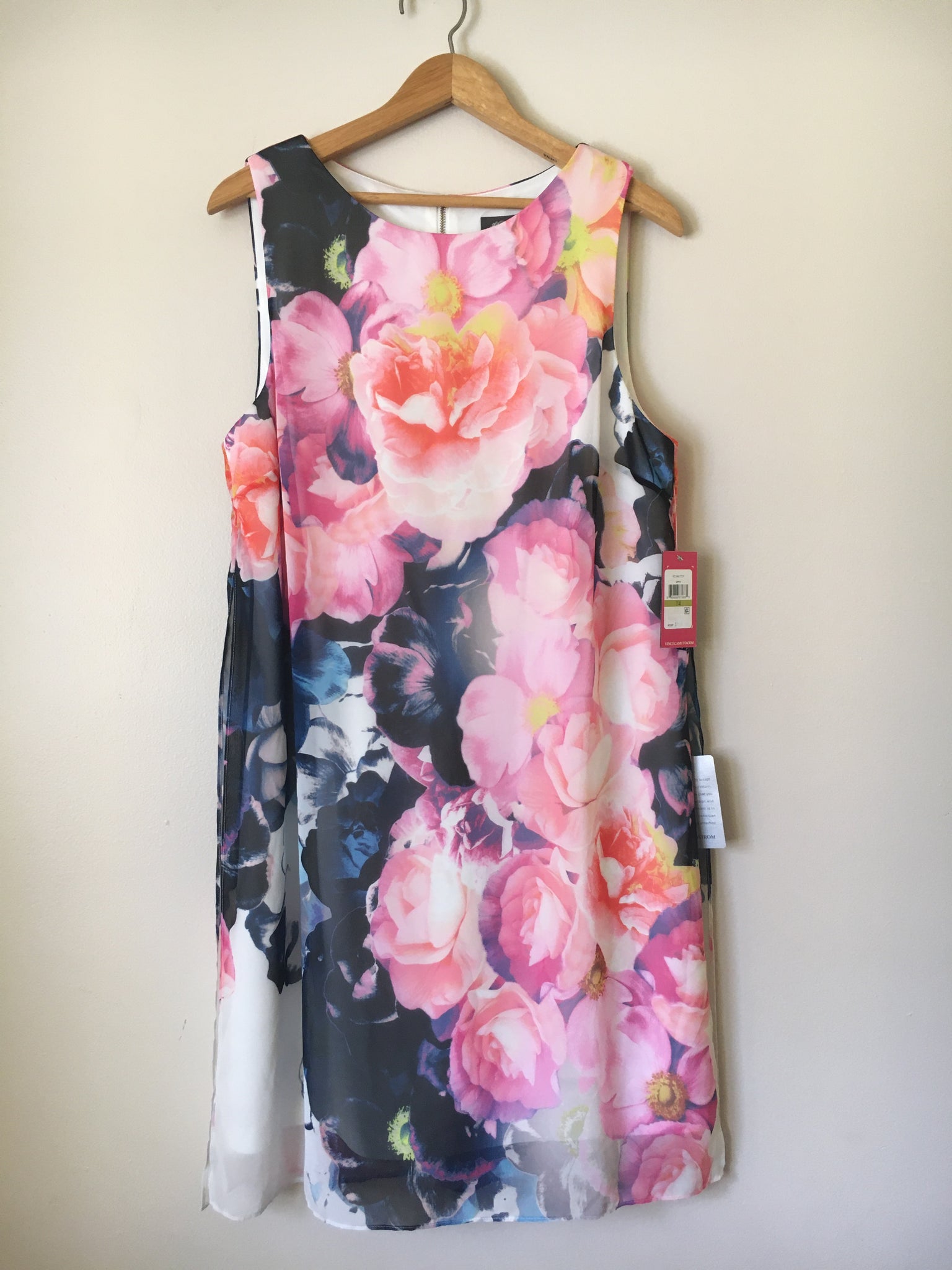 vince camuto pink floral dress