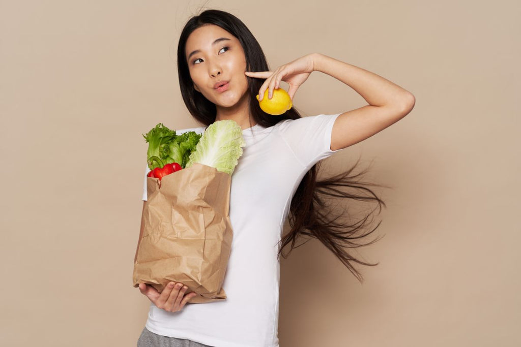 buying healthy food_diet and mental health_ecosprout