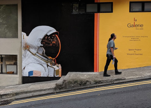 Strolling up a hill in Hong Kong, photo by Distil