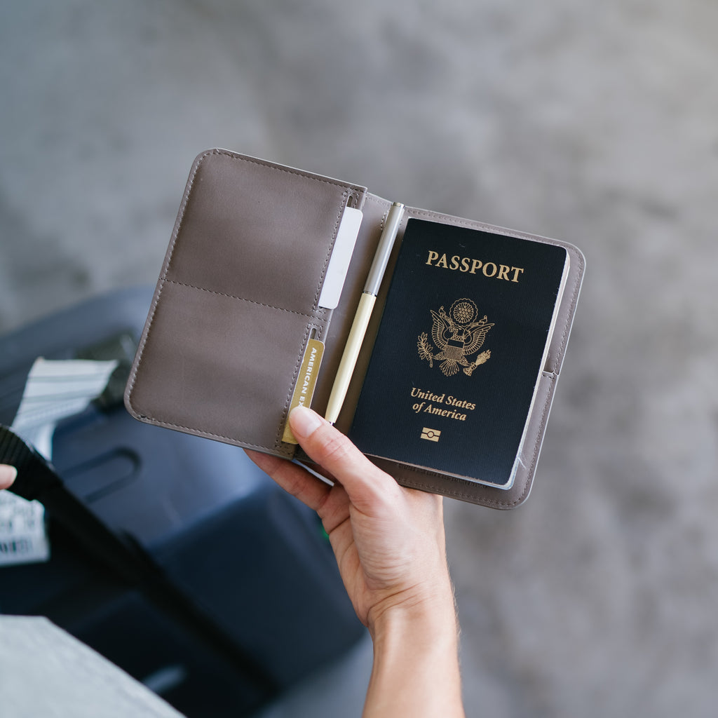 distil union passport cover+