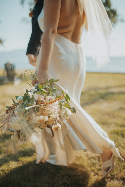 A stunning neutral and textural wedding bouquet