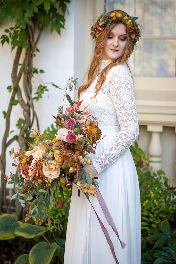 Stunning Wedding Collaboration with Humble Bouquet at Lairmont Manor. Kaylin Pinkett Photography