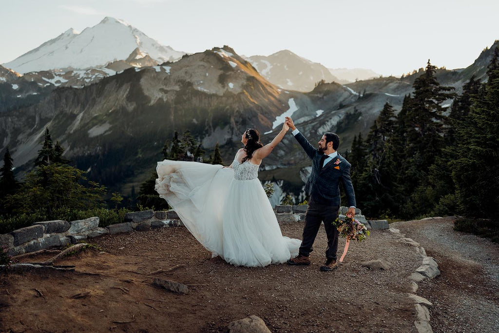 Mountaintop memories at Mt. Baker with local florals
