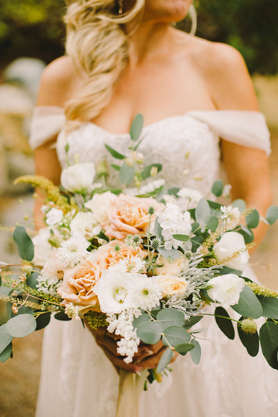 August Wedding at Woodstock Farm Neutral Colors - Sarah Joy Fields