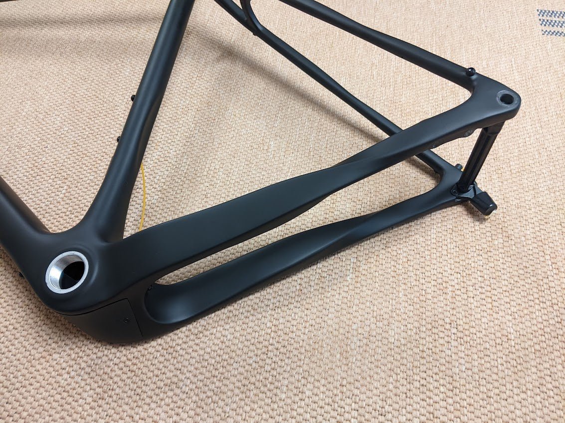 G Symmetrie Meerdere The best carbon Gravel Gravel Bike Frame under 1000$ | ICAN Wielen