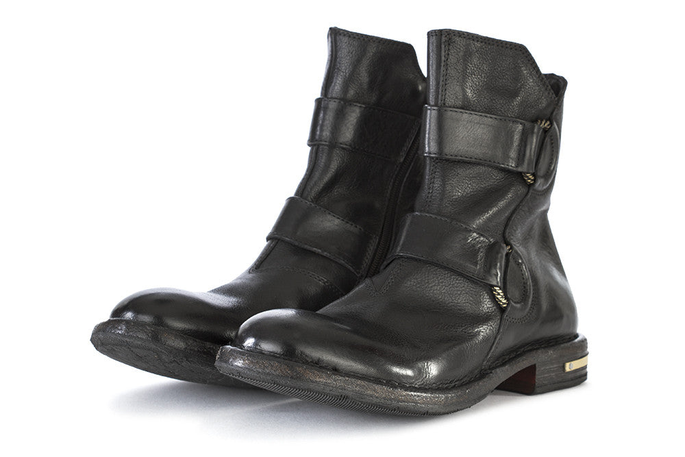 Keelholte Grappig crisis MOMA | Ankle boots black with metal rings | MODEMOUR ♥