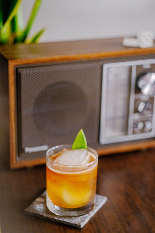 https://cdn.shopify.com/s/files/1/0111/9086/1905/files/Pineapple_Whiskey_Sour_0048_large.jpg?v=1585245780