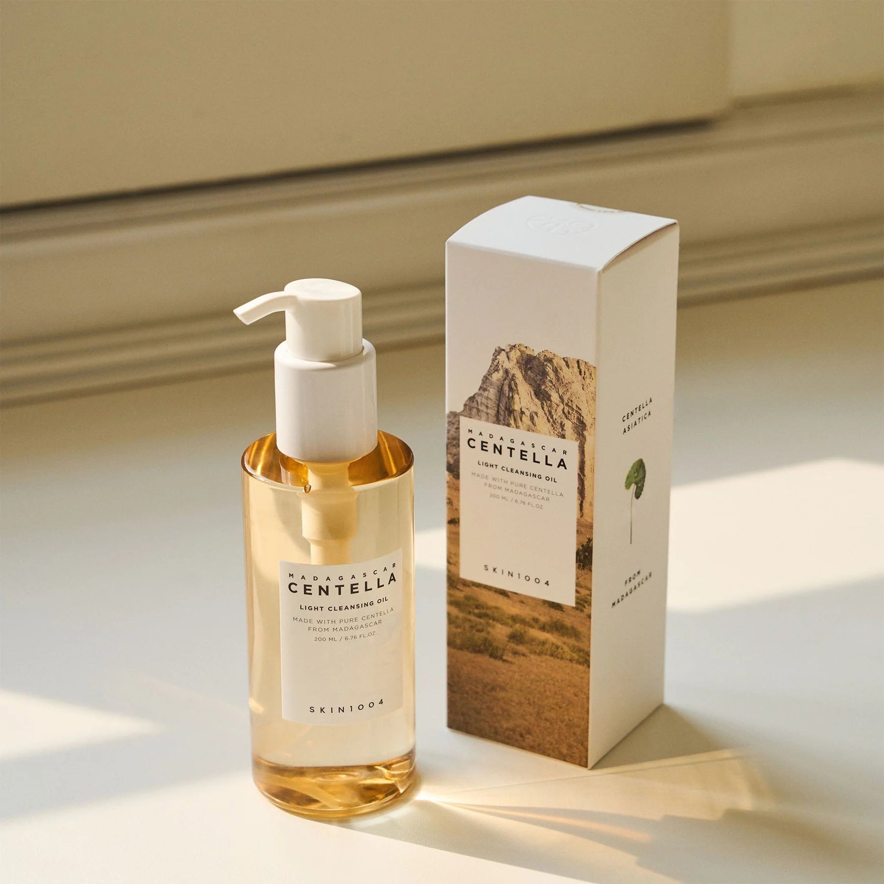 Cleansing light. Skin1004 Madagascar Centella Light Cleansing Oil. COSWORKER Pure State Cleansing Oil.