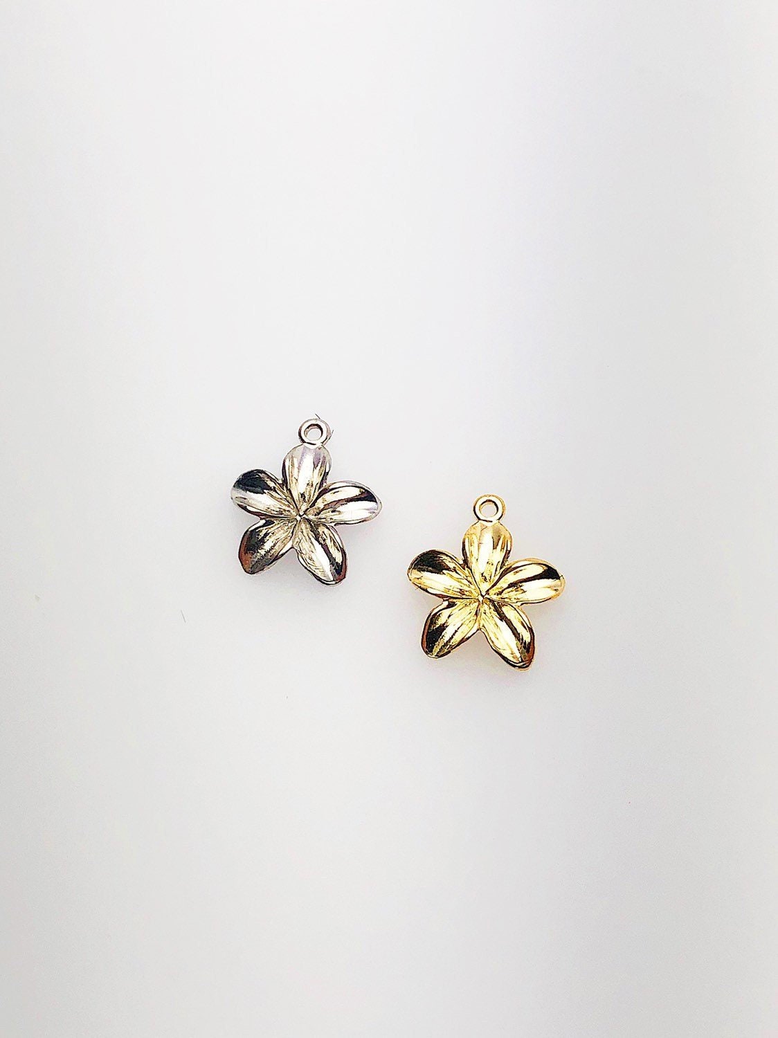  14K Solid Gold Plumeria Charm w/ Ring, 9.0x10.1mm, Made in USA (L-4) 