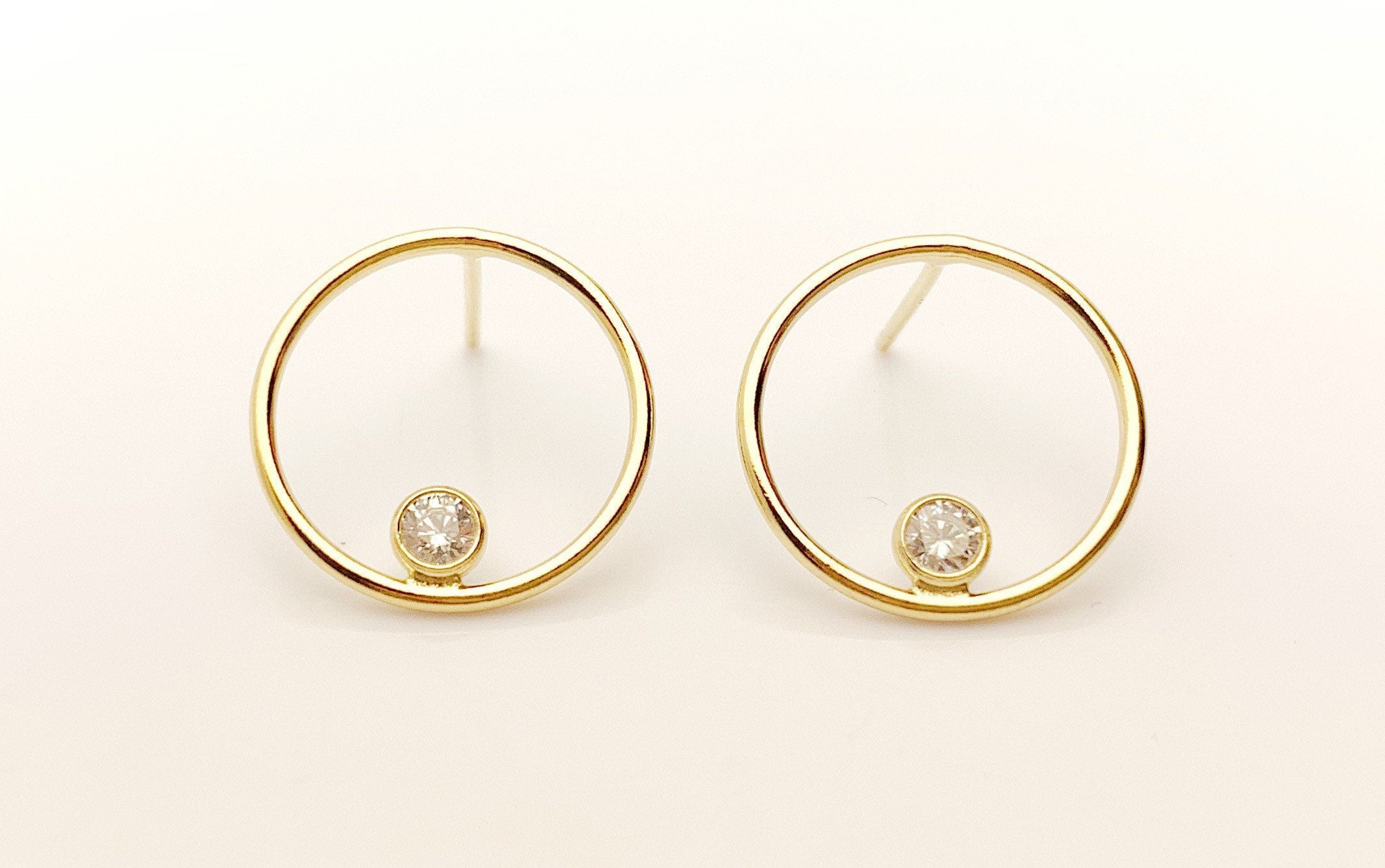  14k Gold Filled 15mm Round Wire Post Earrings w/2mm White Cz Stones (400C15BPM4) 