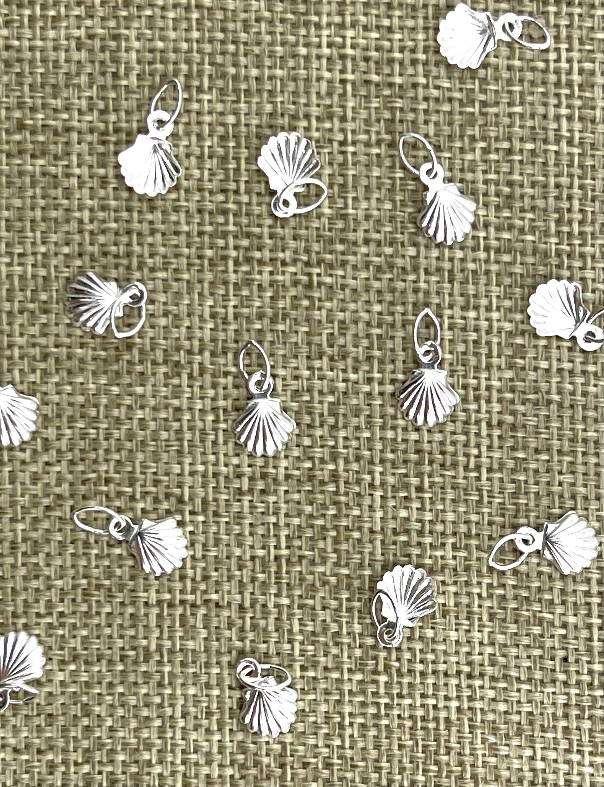  Sterling Silver Seashell Charm, Sku#2176C 