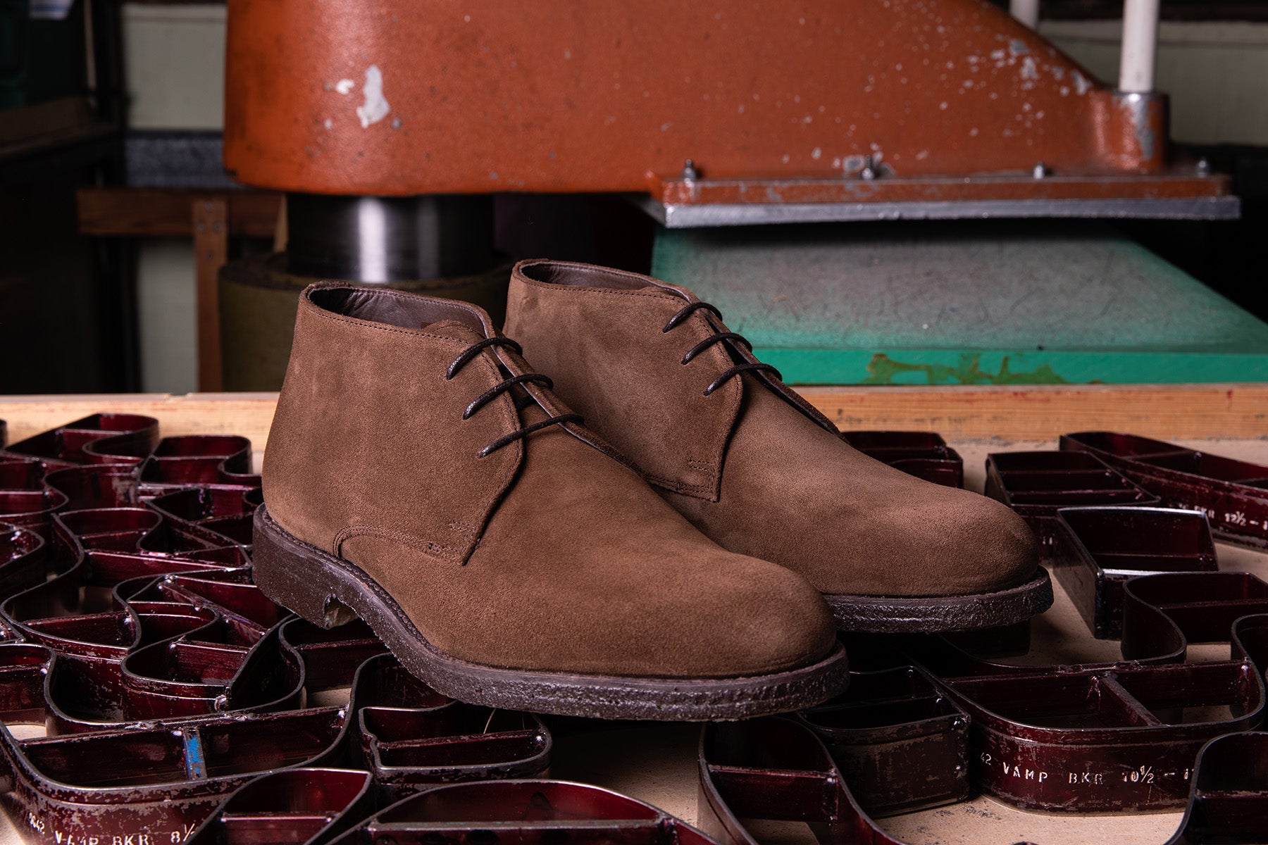 Navona - Men's Suede Chukka Boot By Barker