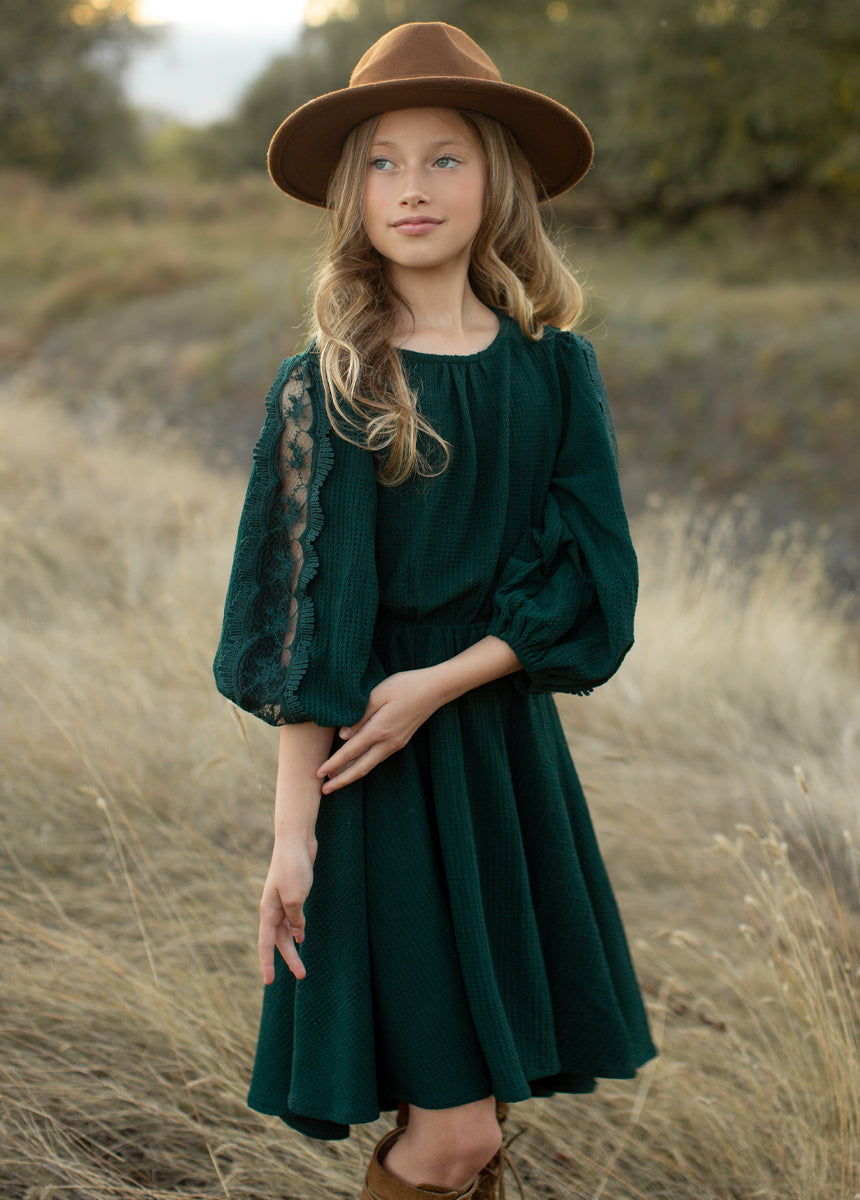 Image of Sariyah Dress in Deep Green