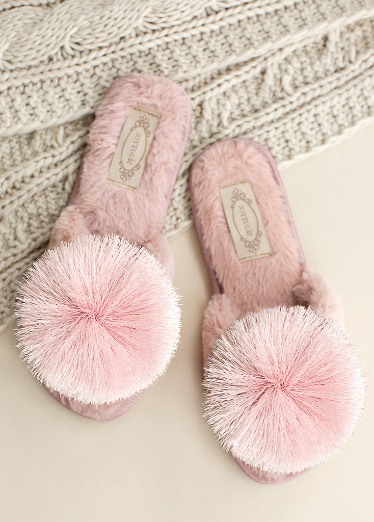 pavers pom pom slippers