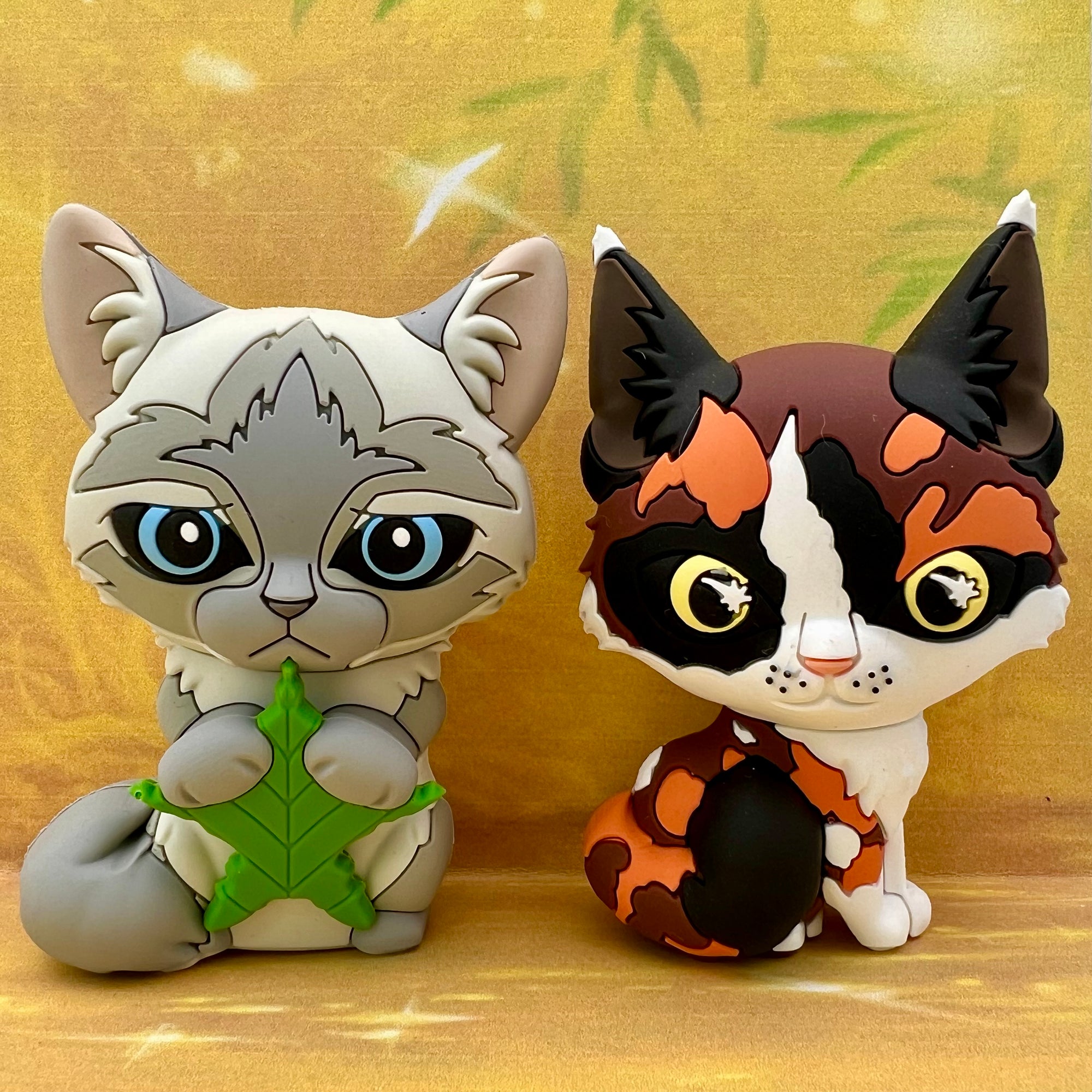 Cinderpelt & Brightheart - Mini Collector Figures (Series 2)