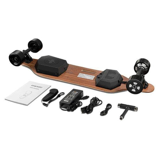  enSkate Monopatín eléctrico con control remoto R3MINI, motores  duales de 900 W, tablero de arce canadiense de 9 capas, tabla corta de  ajuste de 3 velocidades E-Skateboard (R3MINI) : Deportes y