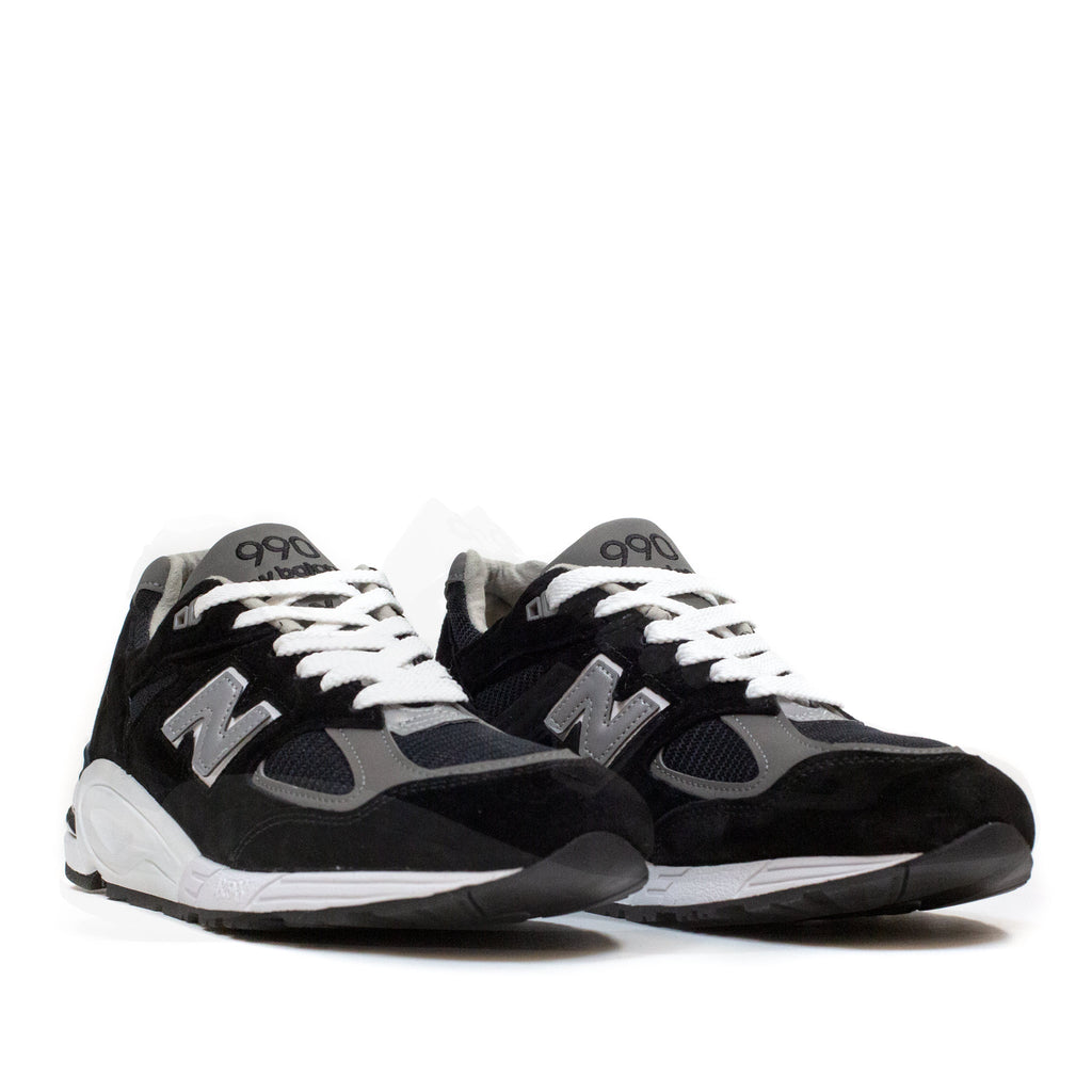 new balance m990bk2