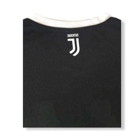 juventus black and white jersey